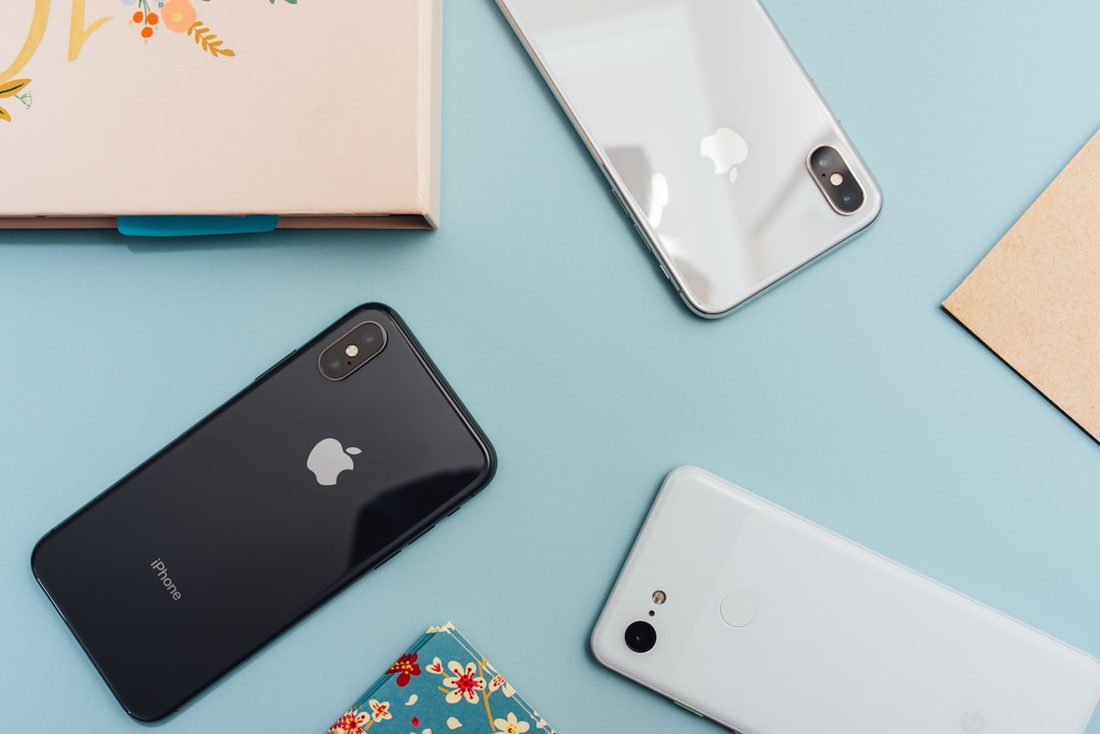 易游体育 APP 赛程与阵容界面示意